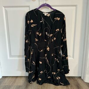 Billabong Long Sleeve Dress Size L